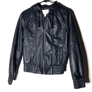 Sound & Matter black leather (faux) jacket